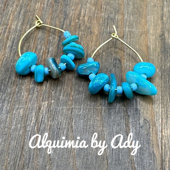 Gold blue mother of pearl drops gemstone earrings - Picture 1 of 3